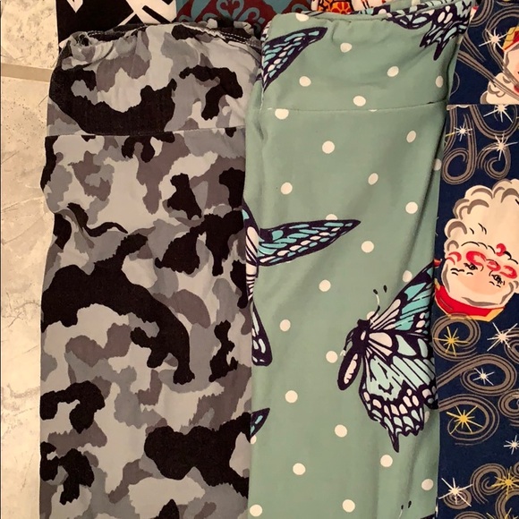 9 pairs of one size Lularoe leggings - Picture 4 of 5